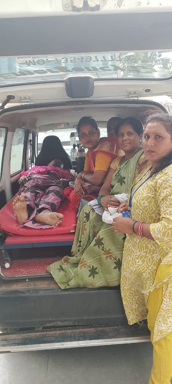 UHRSJC महिला टीम ने घायल सोनू यादव को अस्पताल से सुरक्षित घर पहुँचाया